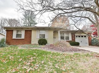 1816 Stanford Pl, Edwardsville, IL 62025