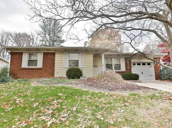1816 Stanford Pl, Edwardsville, IL 62025