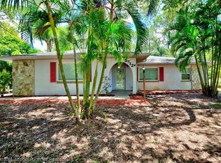 5712 Wolf Lake Rd, Sebring, FL 33875