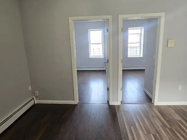 2-8 Chadwick St #6-3