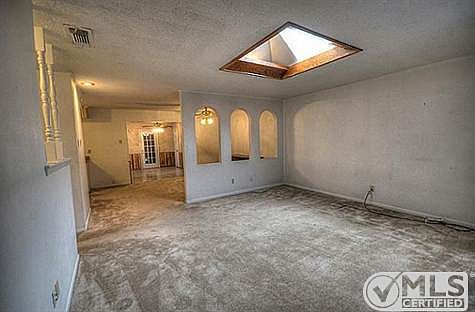 4th image of 3810 O'Henry Dr