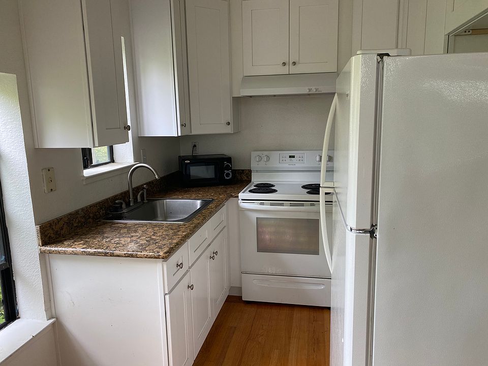 2nd image of 2030 Blake St
