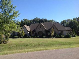 85 Riversedge Dr, Arlington, TN 38002