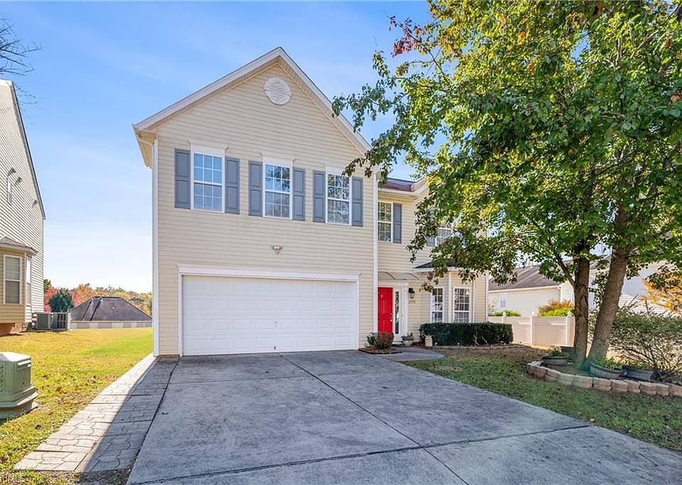 1st image of 2755 Amesbury Rd