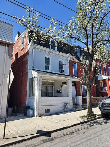 420 N 4th St Photo 1