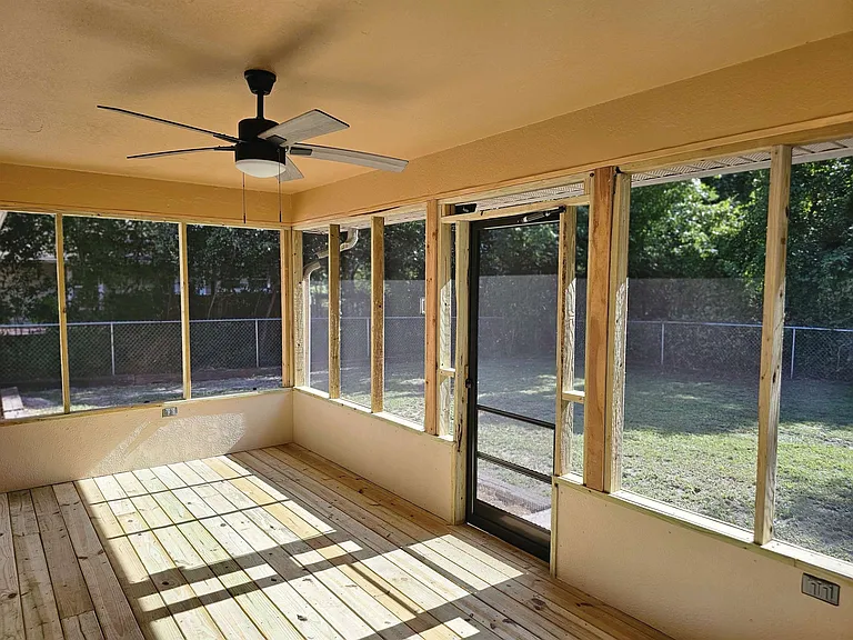 4225 Oak Ln — Photo 19