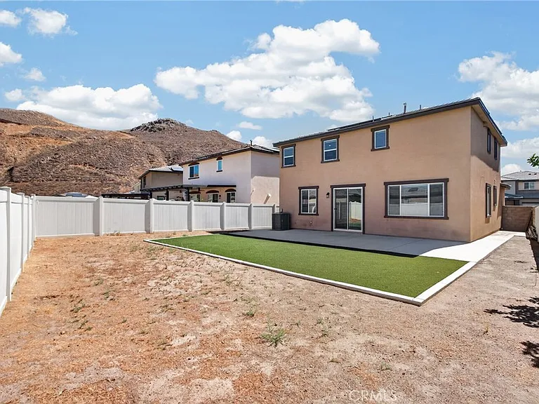 19215 Horseshoe Bend Rd — Photo 37