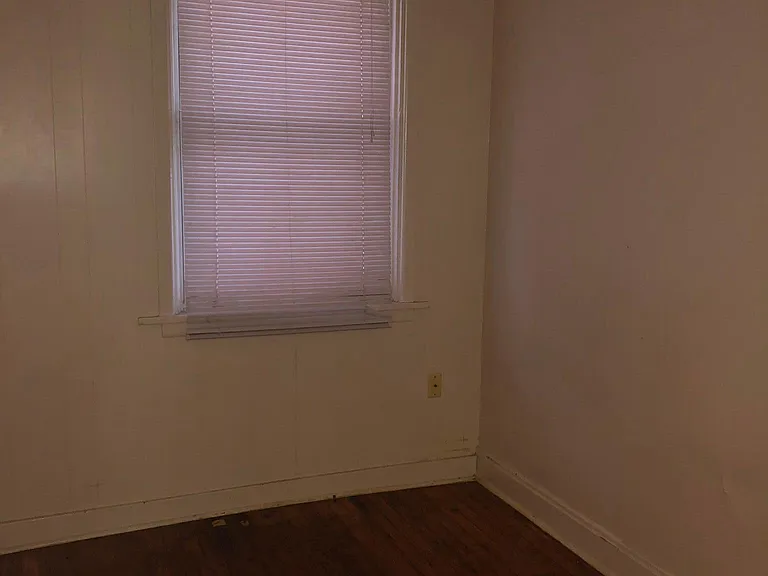 42 S West St #1 — Photo 8