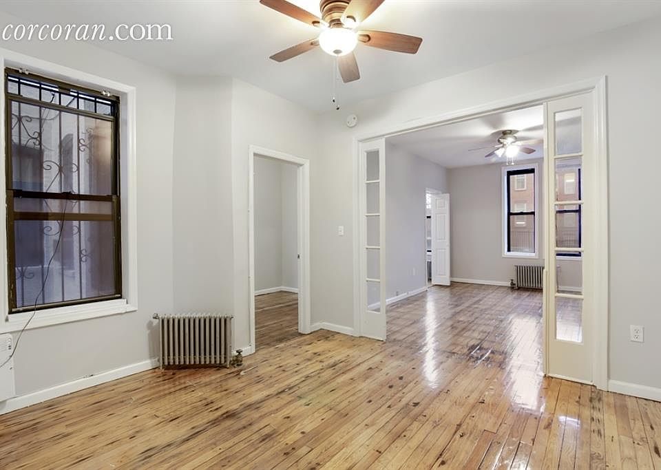 2nd image of 442 14th St APT 1a