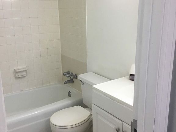 4th image of 1700 SW 16th Ct Unit P05