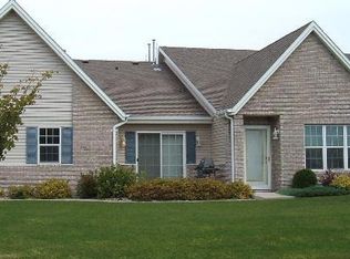 3733 Shady Ln, Grand Forks, ND 58201
