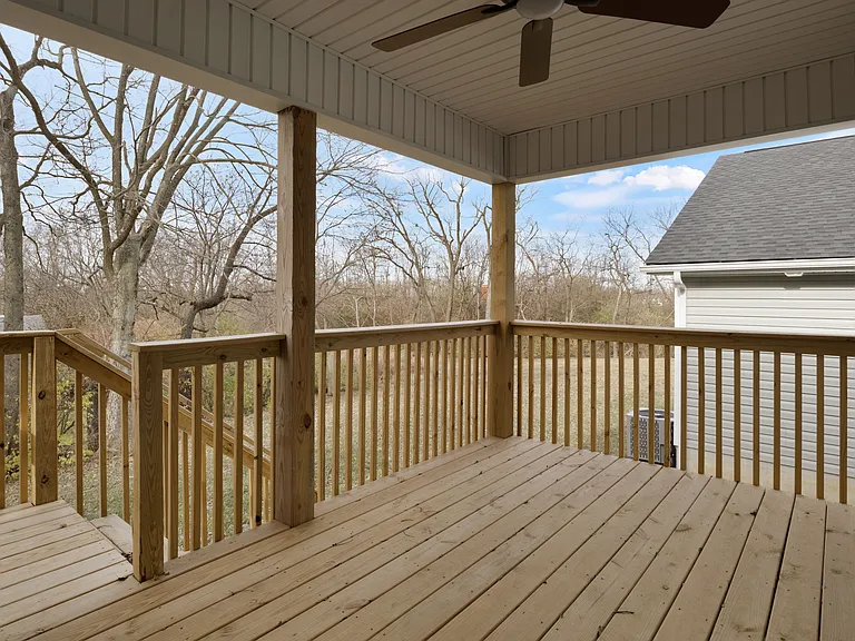 333 Hillcrest Ave — Photo 10