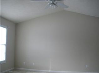 1000 Perry Ln, Normal, IL 61761