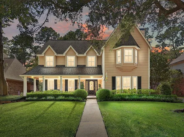 17003 Windrow Dr, Spring, TX 77379