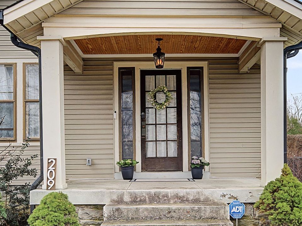 1st image of 209 McCall St
