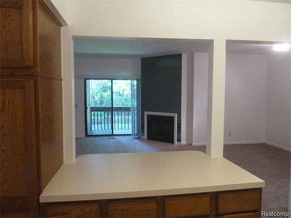 4th image of 11839 Sycamore Dr #36