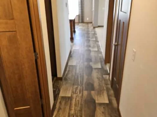1500 E Linden Dr, Mount Pleasant, IA
