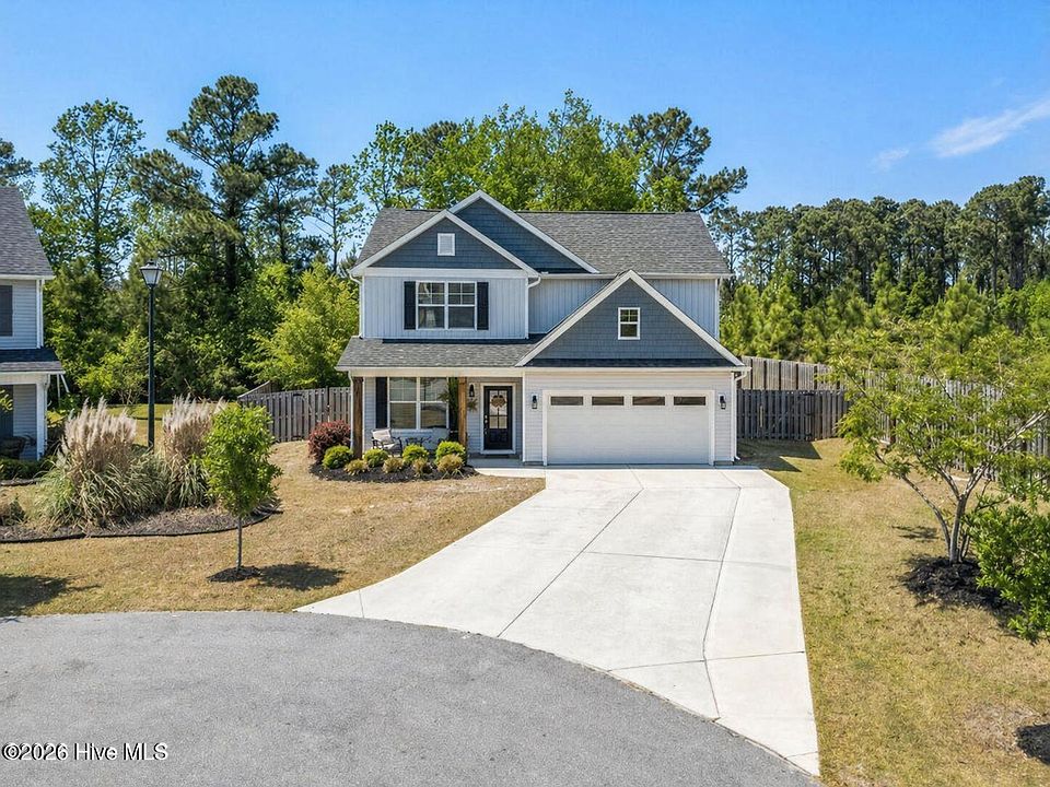 1st image of 1011 E Arboria Drive