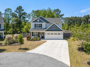 1011 E Arboria Dr, Hampstead, NC 28443