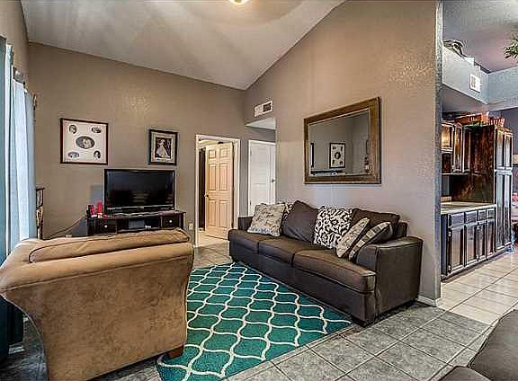 2nd image of 14517 Canario Dr