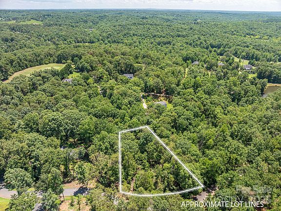 4th image of 131 Plantation Dr