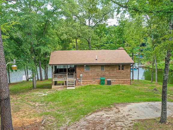 4th image of 1021 Fawn Ln