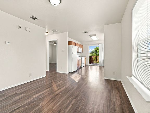 2nd image of 9130 Dublin Hts
