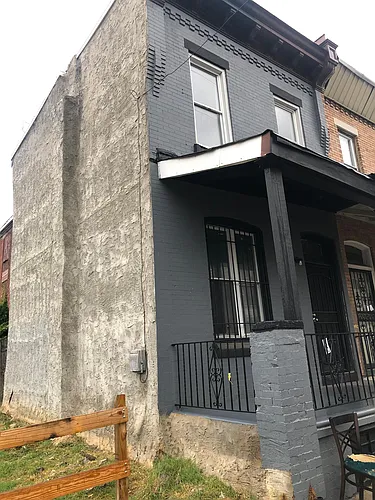 2504 N 30th St Photo 1