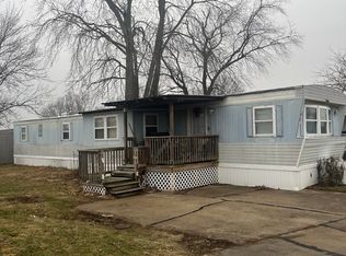 4809 W Windsor Rd #B15, Champaign, IL 61822