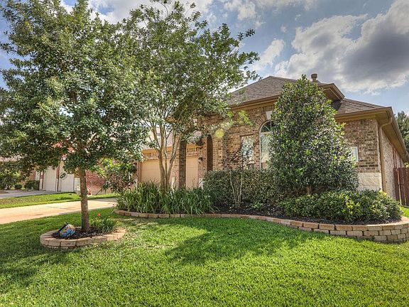 2nd image of 1026 Forest Haven Ct