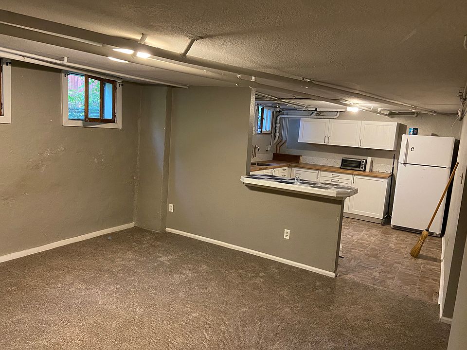 2nd image of 2526 W 36th Ave #Basement