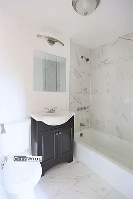 Rented by City Wide Apartments | media 8