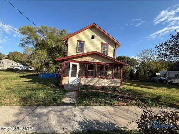 1219 Crystal St, Toledo, OH 43605