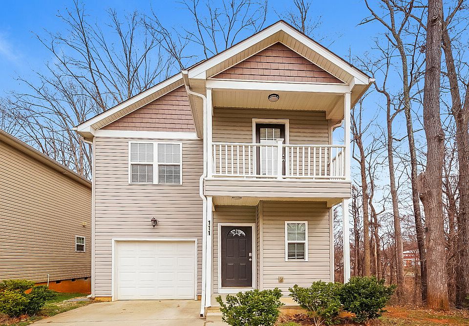 1st image of 111 Lookout Point Pl