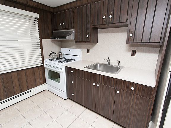 4th image of 109 Mitchell Avenue