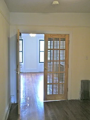 Rented by Rapid Realty Cobble Hill | media 7