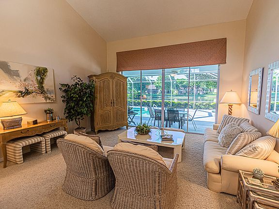 4th image of 1713 SW Mockingbird Drive