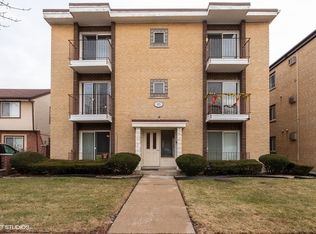 905 Graceland Ave APT 6, Des Plaines, IL 60016