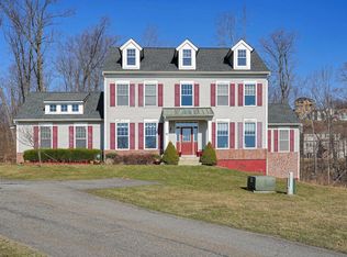 33 Stainton Fareway, Monroe, NY 10950
