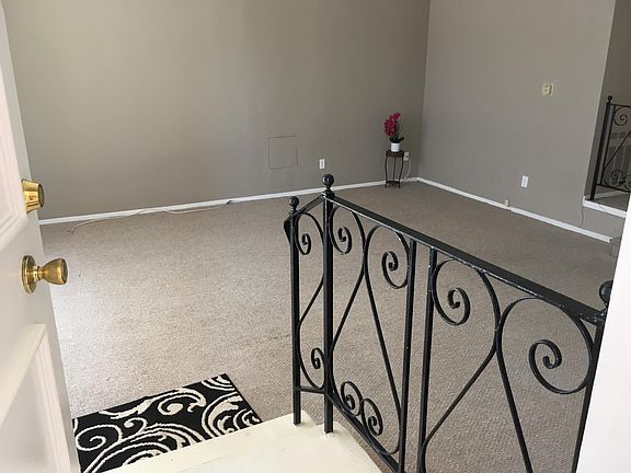 2nd image of 1921 Manning Ave APT 5