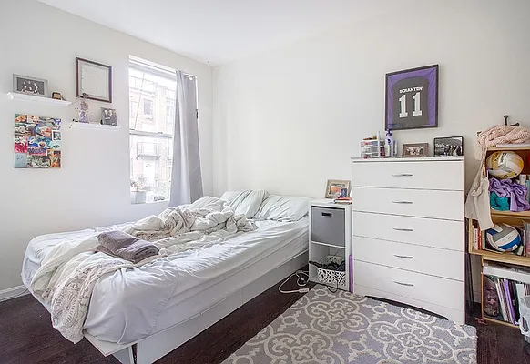 Rented by Compass | media 10