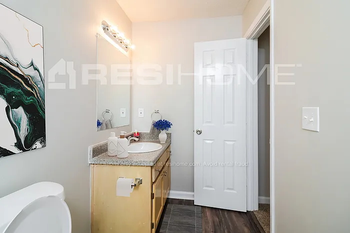 140 Country Cottage Cir — Photo 12