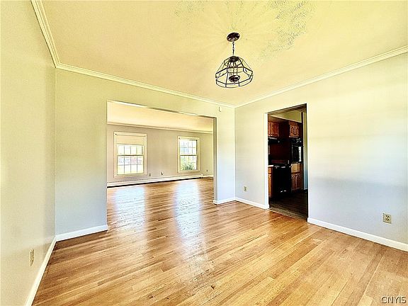 5th image of 7 Berrywood Rd