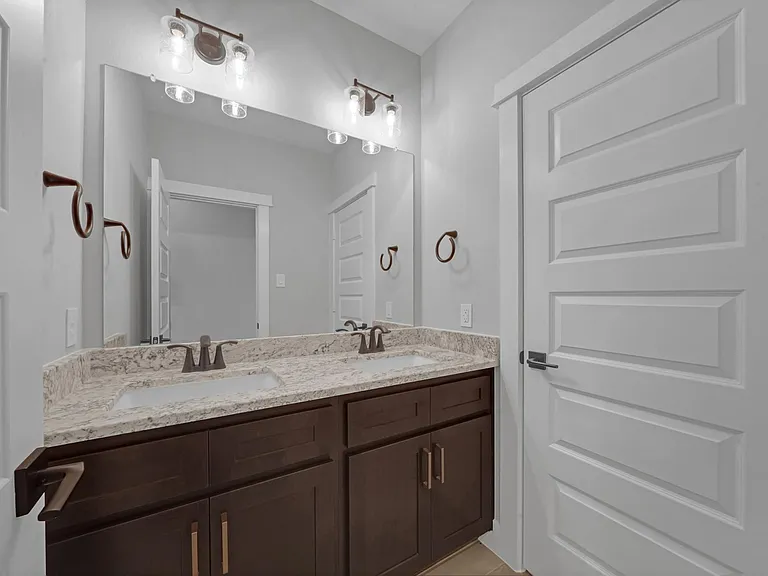 10972 Swang Link Dr — Photo 25