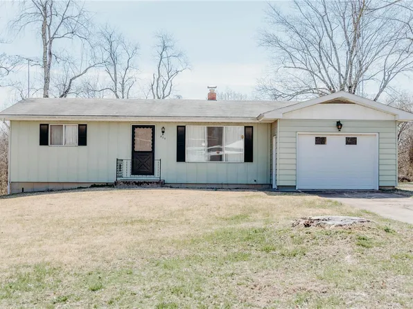 503 W 8th St, Dixon, MO 65459