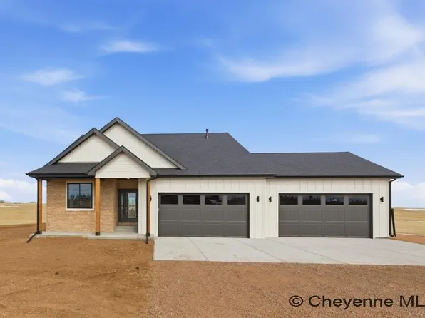 7810 Rich Strike Ct, Cheyenne, WY 82009