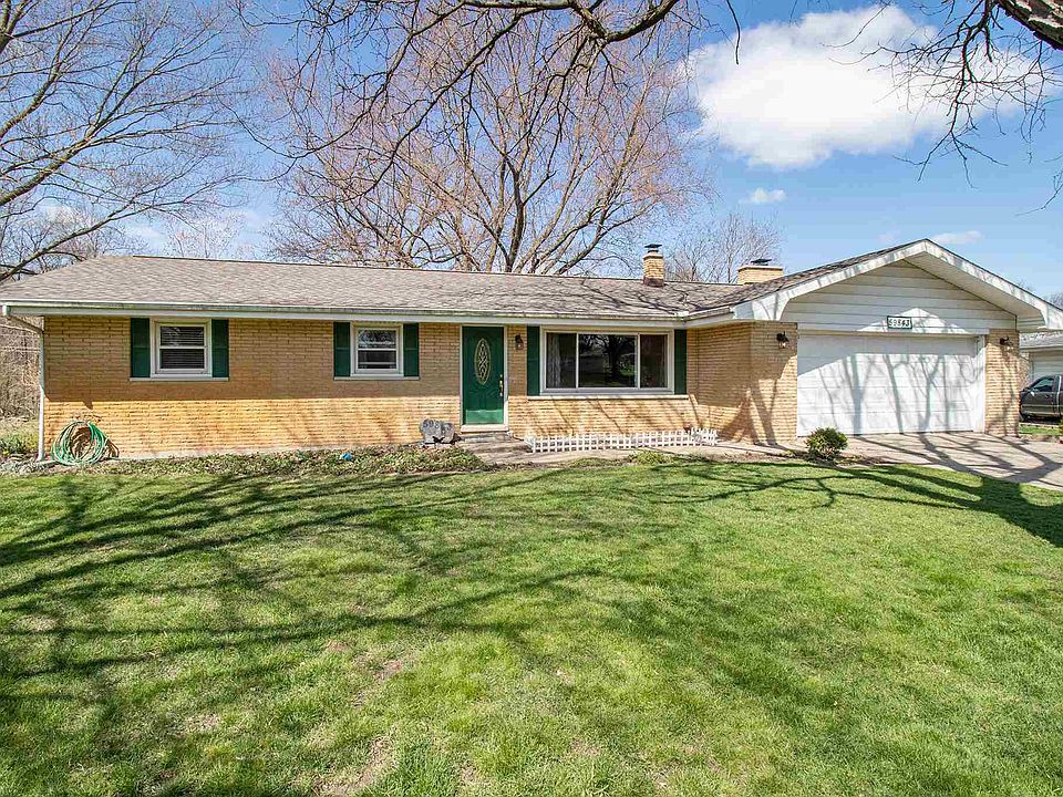 1st image of 59843 Lynn Dr
