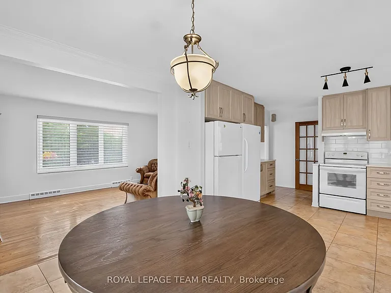 53 Fieldrow St — Photo 19