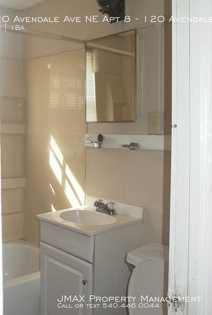 2nd image of 120 Avendale Ave NE APT 8