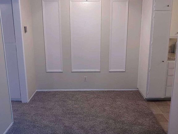4th image of 4424 Mississippi St #15